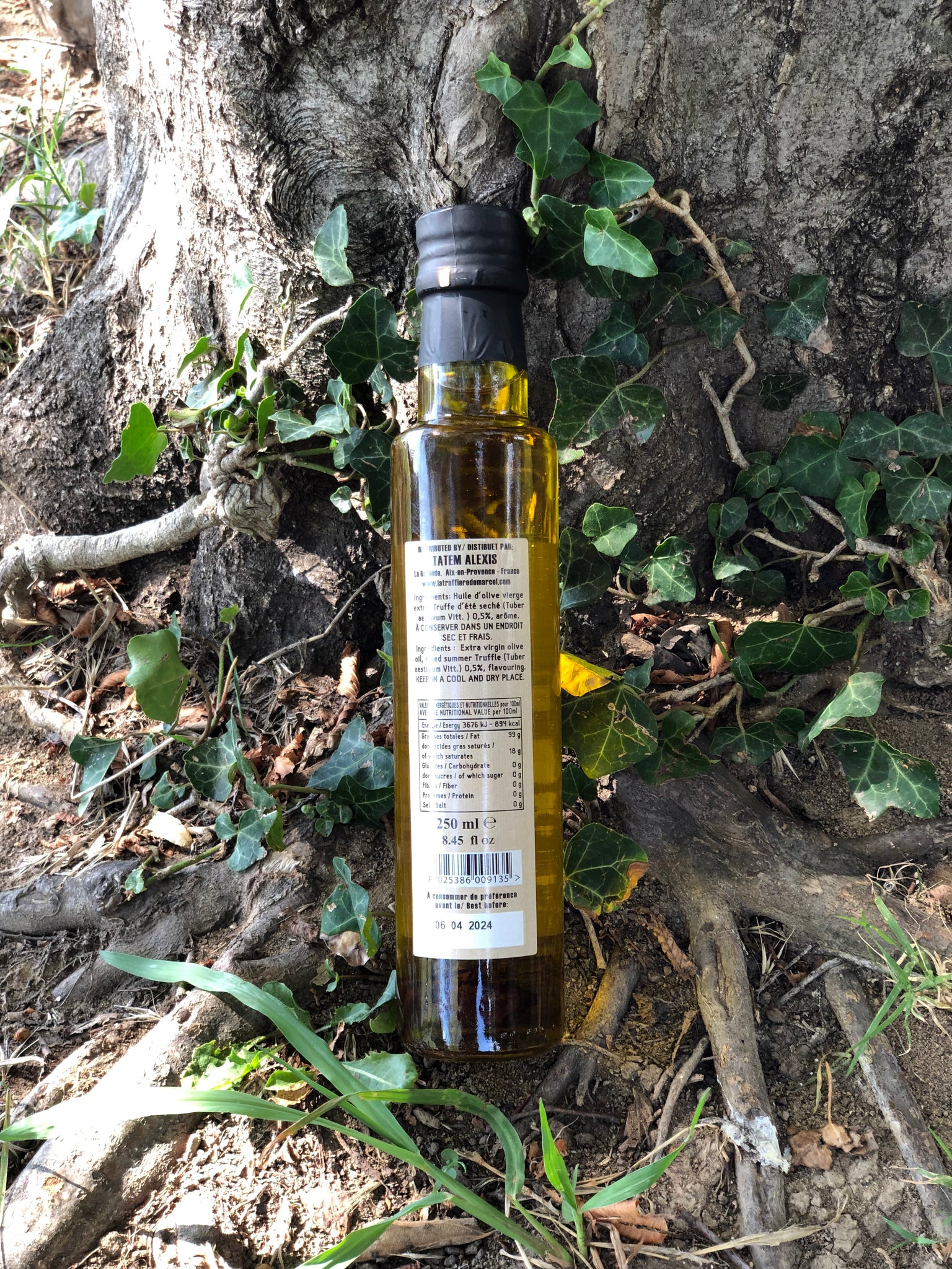 Huile d’olive préparation à la truffe